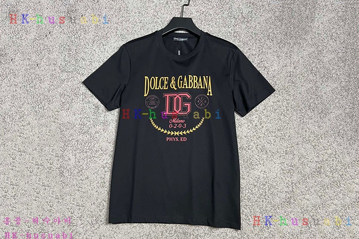 NEW 돌체앤가바나 반팔티 신상 DG 3766057