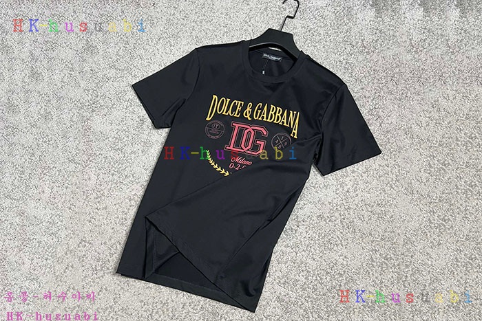NEW 돌체앤가바나 반팔티 신상 DG 3766057