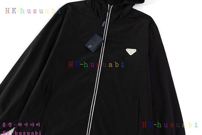NEW 프라다 후드집업 신상 P 668047