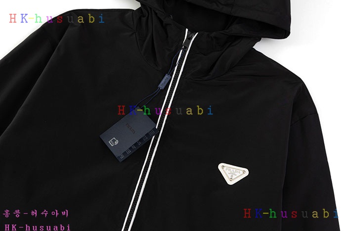 NEW 프라다 후드집업 신상 P 668047
