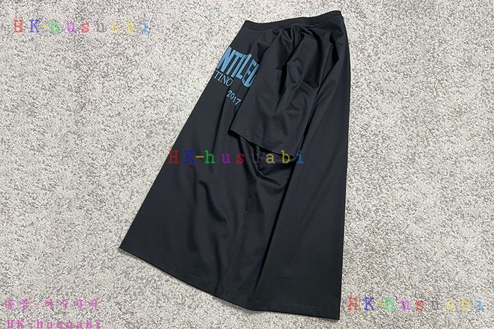 NEW 발렌티노 반팔티 신상 V 690011