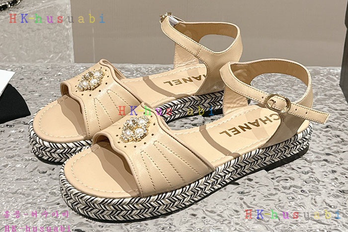 NEW 샤넬 샌들 신상 C 698857