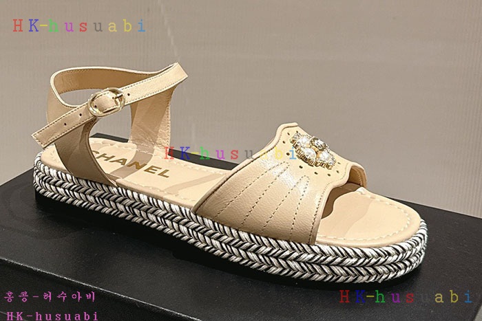 NEW 샤넬 샌들 신상 C 698857
