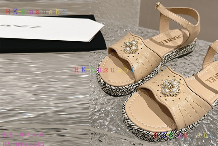 NEW 샤넬 샌들 신상 C 698857