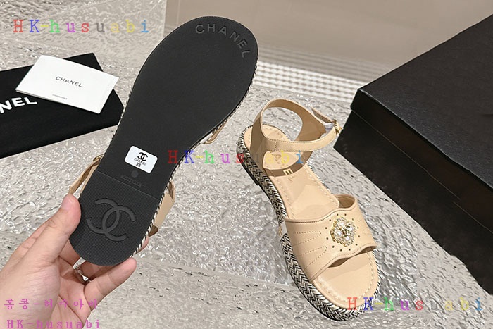 NEW 샤넬 샌들 신상 C 698857