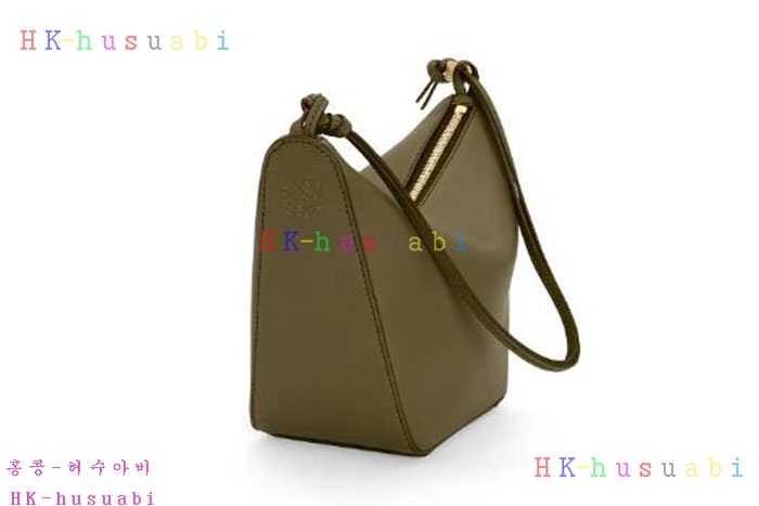 ★미러급★로에베 미니 해먹 호보 백 A538G13-05