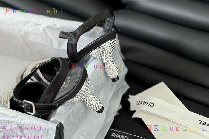 NEW 샤넬 샌들 신상 C 958013