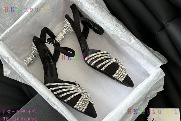 NEW 샤넬 샌들 신상 C 958013