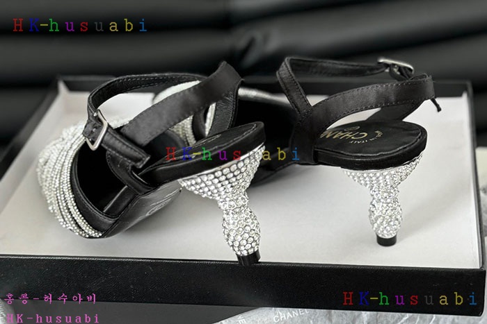 NEW 샤넬 샌들 신상 C 958013