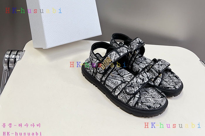 NEW 디올 신발 신상 DR 969906