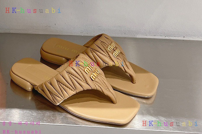 NEW 미우미우 샌들 신상 M 968012