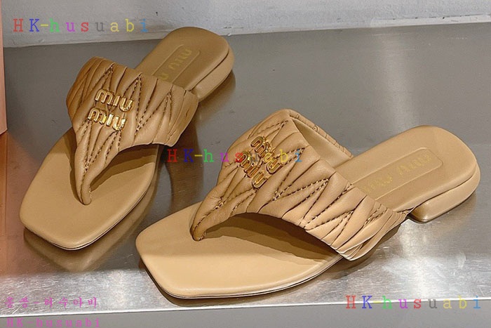 NEW 미우미우 샌들 신상 M 968012