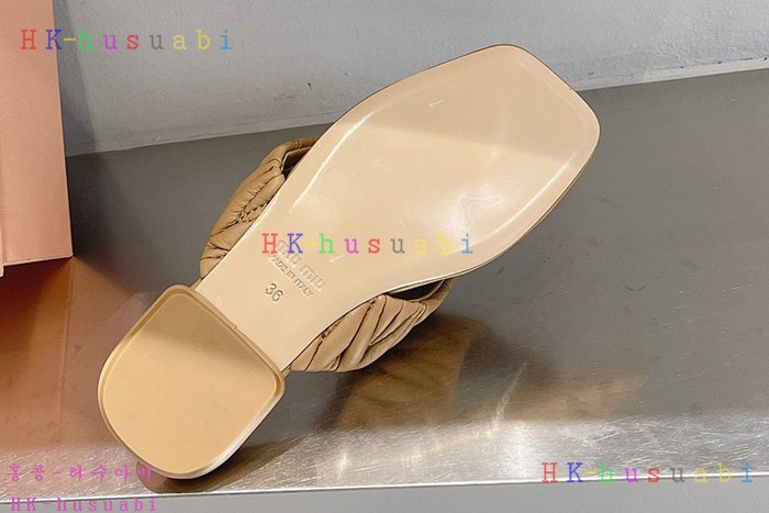 NEW 미우미우 샌들 신상 M 968012