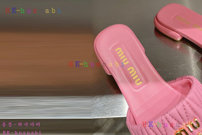 NEW 미우미우 샌들 신상 M 968020