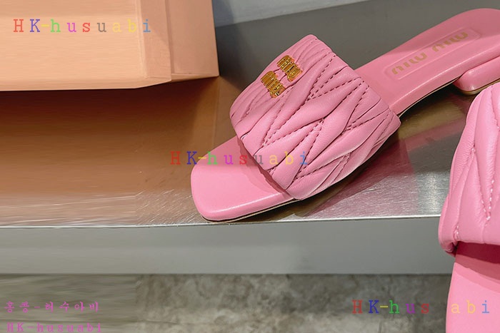NEW 미우미우 샌들 신상 M 968020