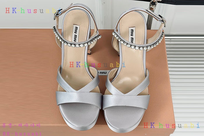 NEW 미우미우 신발 신상 M 605505