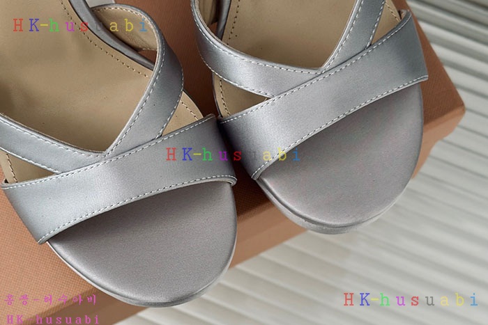NEW 미우미우 신발 신상 M 605505