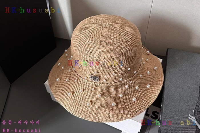NEW 미우미우 모자 신상 M 140500