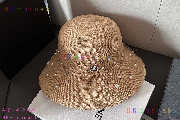 NEW 미우미우 모자 신상 M 140500