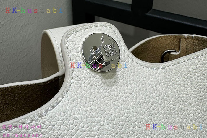 ★미러급★로에베 미니 페블 버킷백  LW 669003
