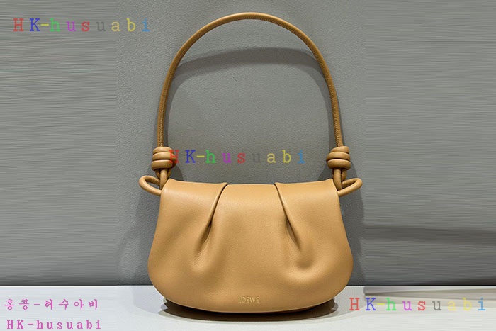 ★미러급★로에베 파세오 사첼백 A709-2