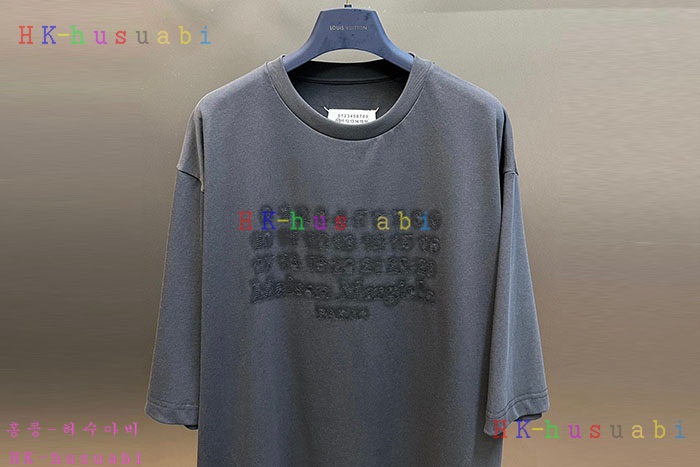 NEW 메종 마르지엘라 반팔티 신상 M 958231