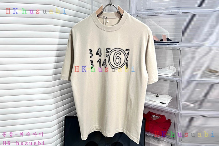 NEW 메종 마르지엘라 반팔티 신상 M 958235