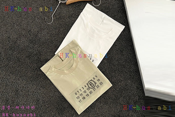 NEW 메종 마르지엘라 반팔티 신상 M 958235