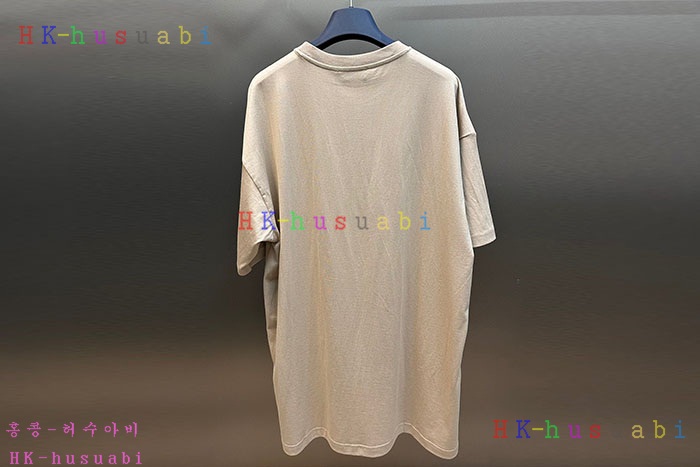 NEW 미우미우 반팔티 신상 MU 669050