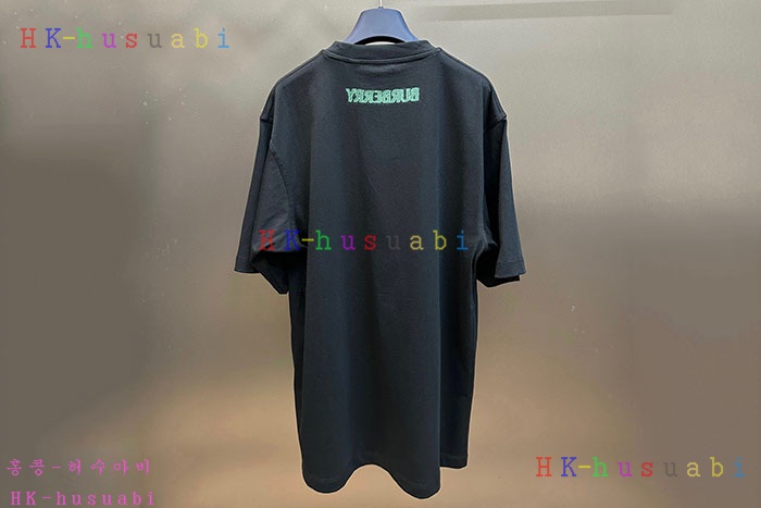 NEW 버버리 반팔티 신상  B 674408