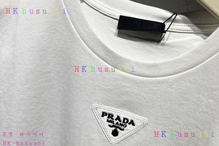 NEW 프라다 반팔티 신상 P 6680500