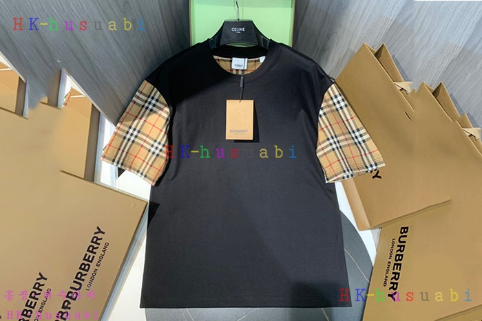 NEW 버버리 반팔티 신상  B 67457