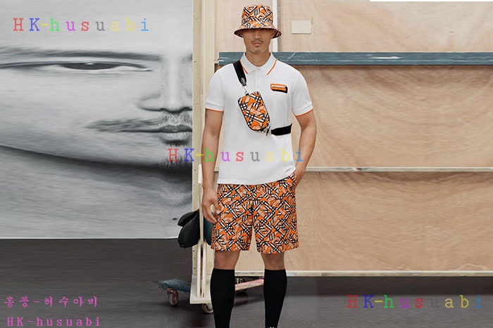 NEW 버버리 반팔티 신상  B 67470