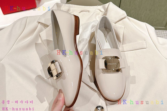 NEW 페라가모 신발 신상 F 5270011