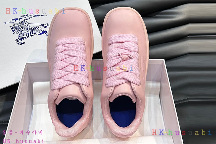 NEW 버버리 신발 신상 BB 85704009