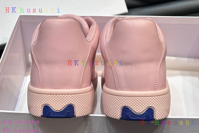 NEW 버버리 신발 신상 BB 85704009