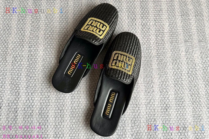 NEW 미우미우 신발 신상 MU 895002