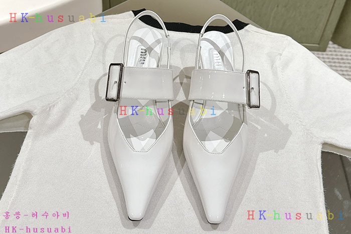 NEW 미우미우 신발 신상 MU 8955240