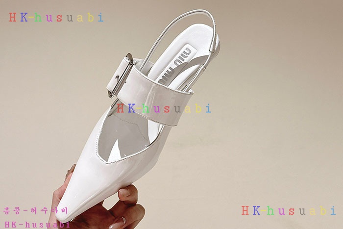 NEW 미우미우 신발 신상 MU 8955240
