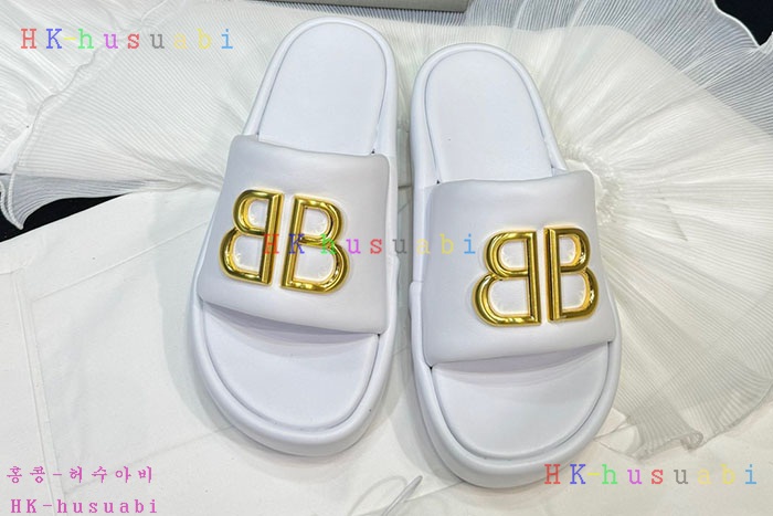 NEW 발렌시아가 신발 신상 B 5968010