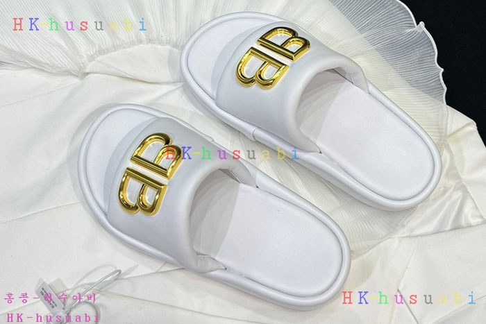 NEW 발렌시아가 신발 신상 B 5968010