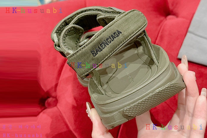 NEW 발렌시아가 신발 신상 B 3525016