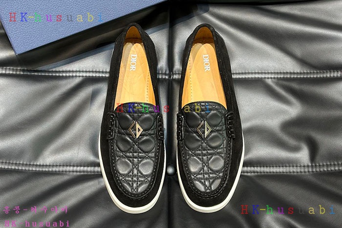 NEW 디올 신발 신상 DR 599501