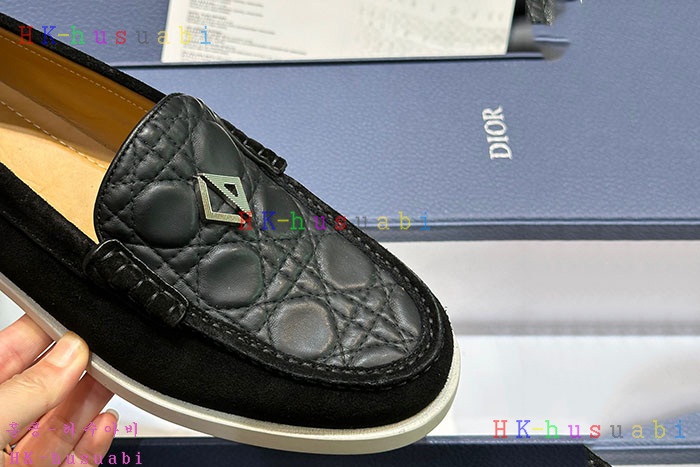 NEW 디올 신발 신상 DR 599501