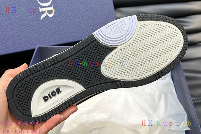 NEW 디올 신발 신상 DR 599509
