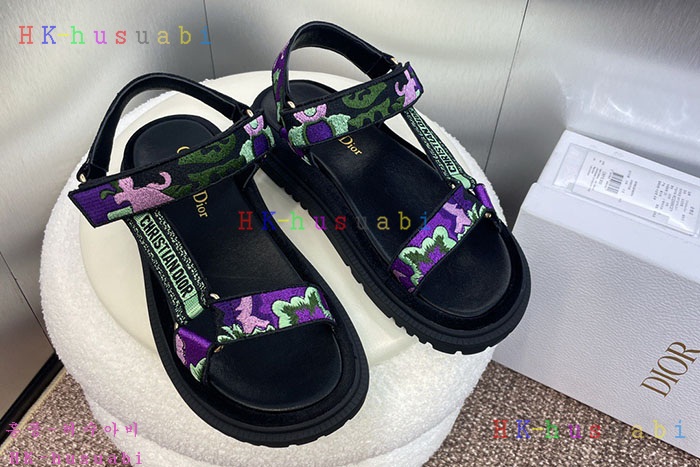 NEW 디올 신발 신상 DR 599513