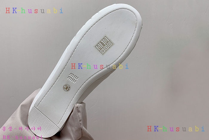 NEW 미우미우 신발 신상 MU 5828011