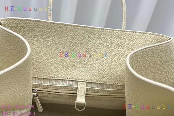 ★미러급★더 로우 Soft Margaux 17 가죽 백 W1254