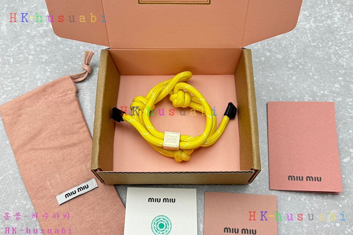 NEW 미우미우 팔찌 신상 MU 3390402