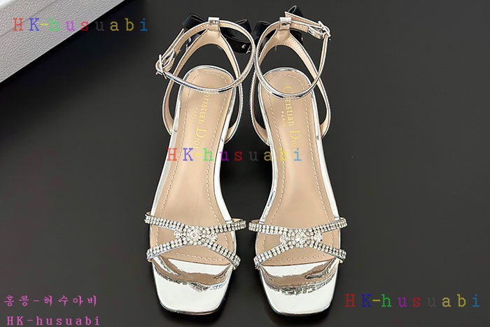 NEW 디올 샌들 신상 DR 8150402